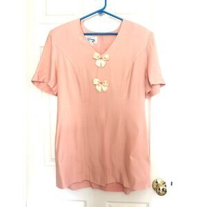 D.J. Summers Blouse Blush Peach Pink Bow Front Womens Medium V Neck Short Sleeve